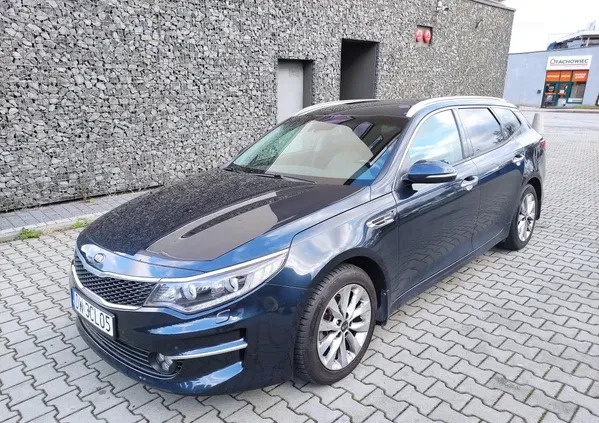 samochody osobowe Kia Optima cena 48800 przebieg: 218000, rok produkcji 2017 z Wrocław